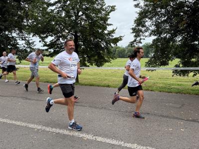 Bieganie charytatywne - zaangaowanie ABM