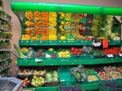 Stoisko owoce-warzywa – Skomielna Czarna 2011