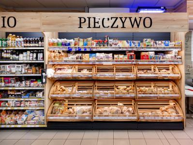 Strefa z pieczywem w sklepie spo�ywczym