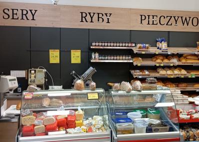Dzia z wdlinami i pieczywem po zmianach