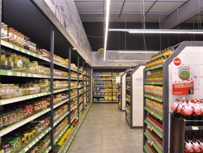 Aran�acja sklepu spo�ywczego