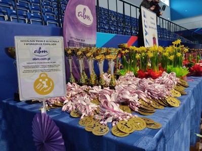 Stanowisko z medalami dla zwyci�zc�w