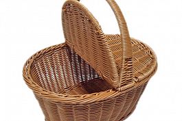 Koszyk piknikowy z klapkami