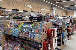 Meble do ksigarni produkcji ABM
