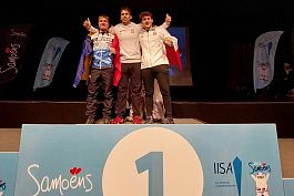 Marcin Szarpak na podium ENG