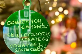 Bombka z �yczeniami